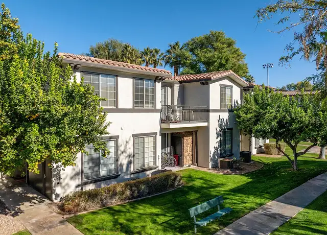 Photo of 74401 Hovley Lane East, Palm Desert, CA 92260