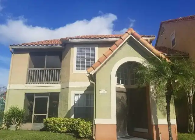 Property at 433 Fountainhead Cir, Kissimmee, FL, 34741, 2 beds, 2 baths, [object Object]