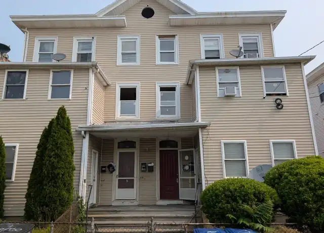 Property at 134 George St, Bridgeport, CT, 06604, 2 beds, 1 bath, [object Object]