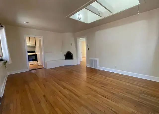 Property at 702 E Palace Ave, Santa Fe, NM, 87501, 2 beds, 2 baths, [object Object]