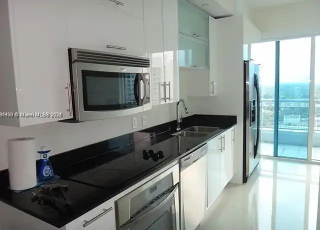 Property at 60 SW 13th St #1421, Miami, FL, 33130, 1 bed, 1 bath, [object Object]
