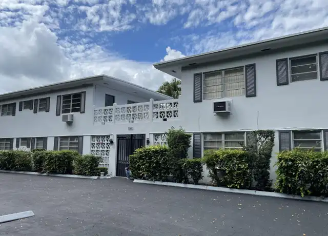 Property at 1500 S 20th Ave, Hollywood, FL, 33020, 1 bed, 1 bath, [object Object]