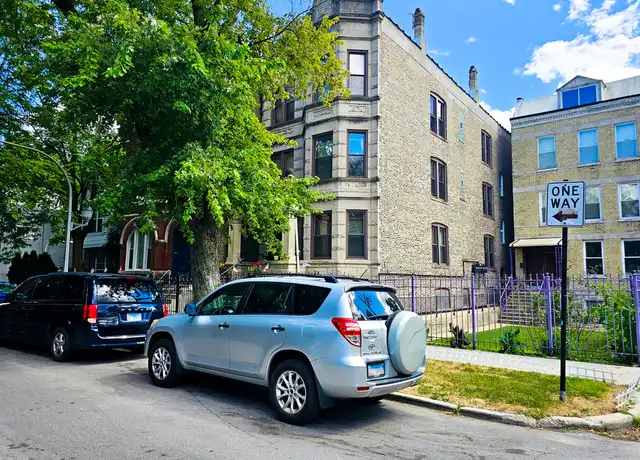 Property at 2741 W 16th St Unit 2R, Chicago, IL, 60608, 2 beds, 1 bath, [object Object]
