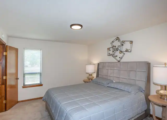 Property at 36 Broadway Village Dr Unit 40F, Columbia, MO, 65201, 2 beds, 1 bath, [object Object]