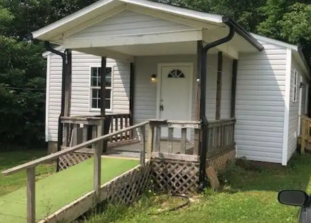 Property at 415 Mildred Ave, Salisbury, NC, 28144, 3 beds, 1 bath, [object Object]