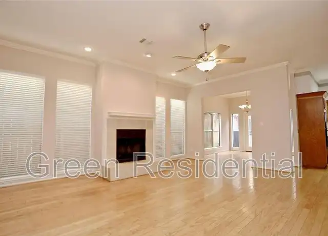 Property at 1721 Potomac Dr Unit C, Houston, TX, 77057, 3 beds, 2.5 baths, [object Object]