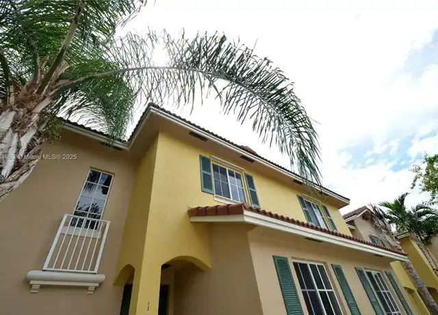Property at 1956 SW 60th Ter, North Lauderdale, FL, 33068, 3 beds, 2.5 baths, [object Object]