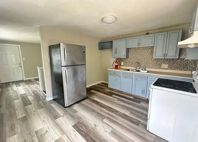 Property at 120 Orchard St, Springfield, MA, 01107, 4 beds, 2 baths, [object Object]