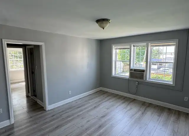 Property at 124 E 3rd Ave Unit 16UNIT 16, Ranson, WV, 25438, 1 bed, 1 bath, [object Object]