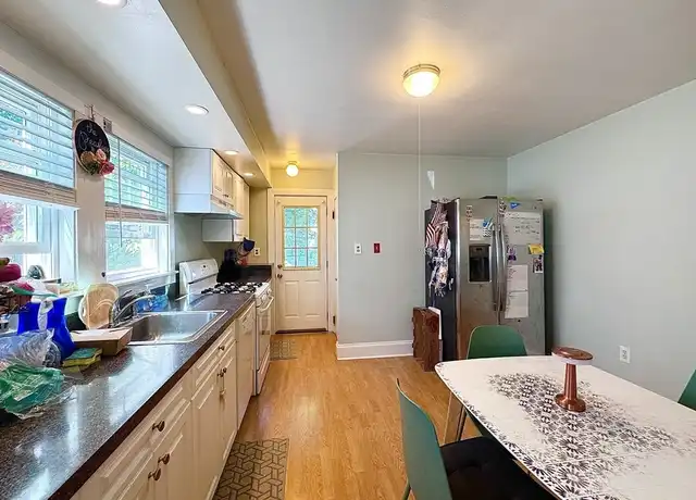 Property at 42 Flett Rd #1, Belmont, MA, 02478, 2 beds, 1 bath, [object Object]