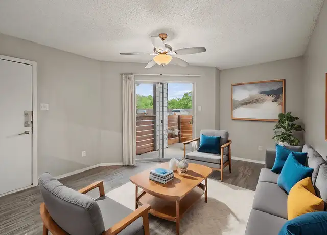 Photo of 601 Twin Oaks Dr, Temple, TX 76504