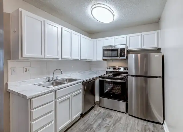 Property at Park View Apartments - 10920 Covington Bypass Rd, Covington, GA, 30014, 1 bed, 1 bath, [object Object]