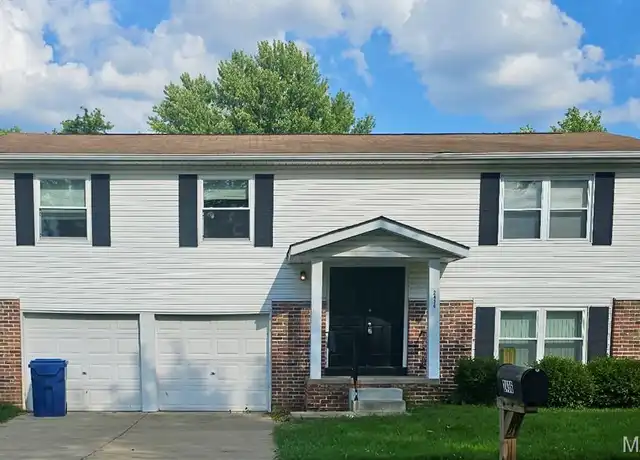 Property at 2436 Periwinkle Ct, Florissant, MO, 63031, 3 beds, 2 baths, [object Object]