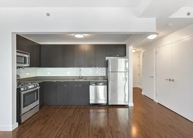 Photo of 7 Dekalb Ave, Brooklyn, NY 11201