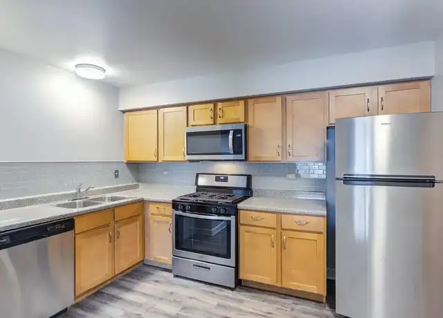 Property at The Gates of Deer Grove Apartment Homes - 125 W Dundee Rd, Palatine, IL, 60074, 0-2 beds, 1-2 bath, [object Object]