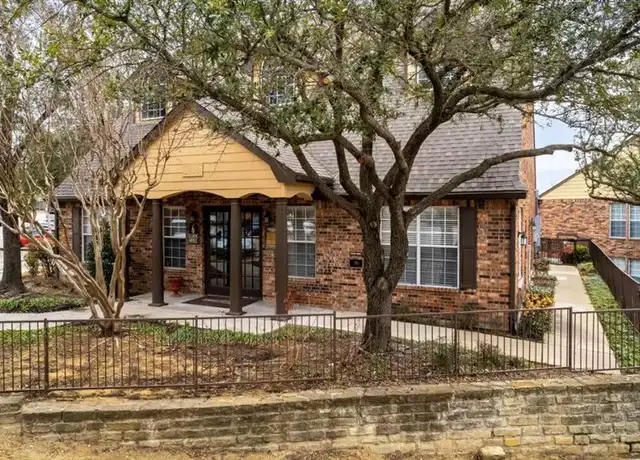 Property at 1400 Eldorado Pkwy, McKinney, TX, 75069, 2 beds, 2 baths, [object Object]