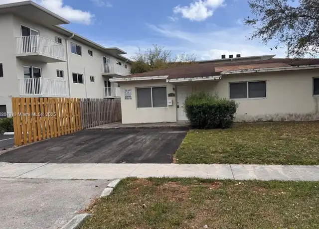 Property at 13455 Arch Creek Rd Unit 0, North Miami, FL, 33181, 1 bed, 1 bath, [object Object]