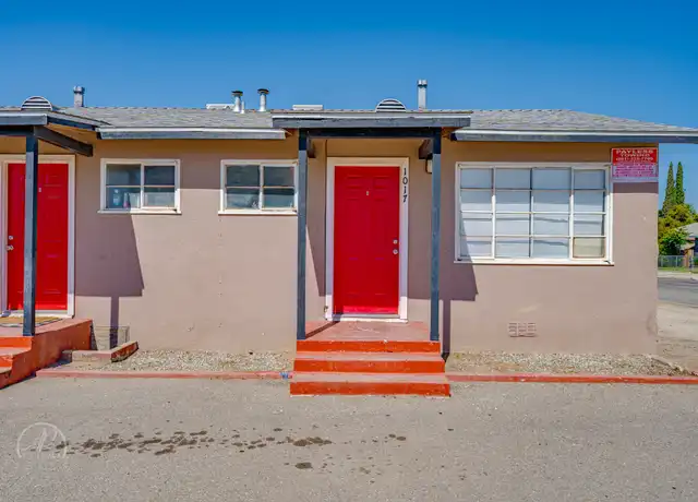 Property at 1017 El Tejon Ave, Bakersfield, CA, 93308, 1 bed, 1 bath, [object Object]