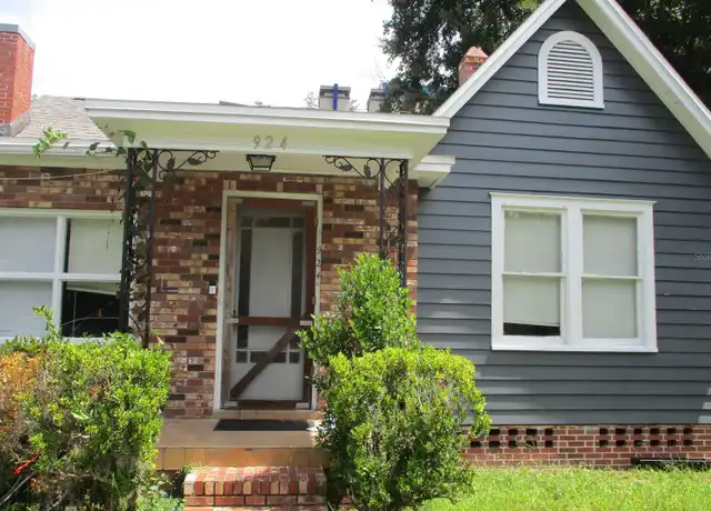 Property at 924 SW 5th Ave Unit A, Gainesville, FL, 32601, 2 beds, 1 bath, [object Object]