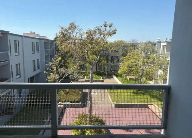 Property at 7 Commodore Dr Unit 458, Emeryville, CA, 94608, 1 bed, 1 bath, [object Object]