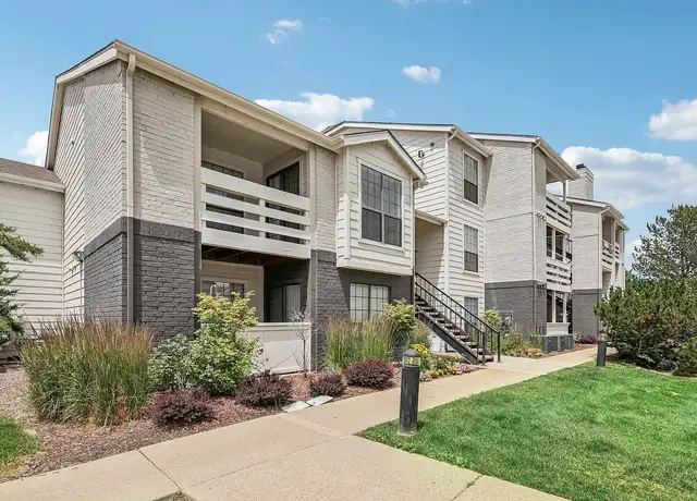 Photo of 10305 Dover St, Broomfield, CO 80021