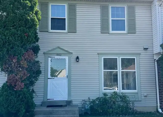 Property at 1960 Fountainbrook Ct, Woodbridge, VA, 22192, 3 beds, 1.5 baths, [object Object]