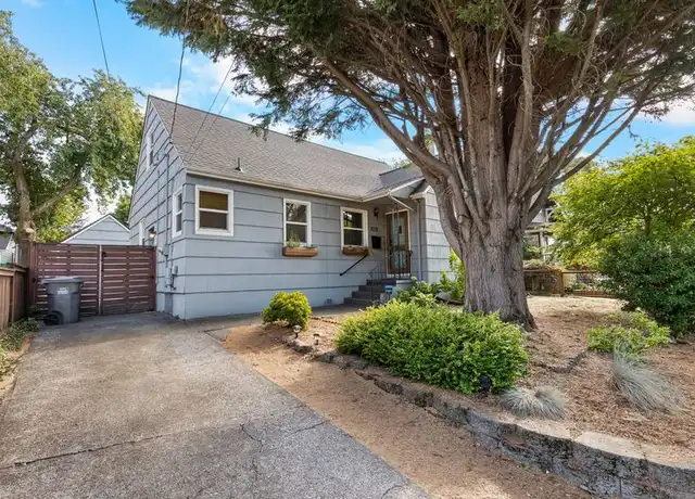 Property at 828 N Webster St, Portland, OR, 97217, 4 beds, 3 baths, [object Object]