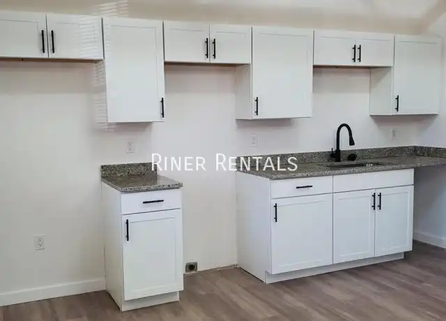 Property at 149 N High St, Harrisonburg, VA, 22802, 1 bed, 1 bath, [object Object]