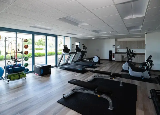 Photo of 860 Halekauwila St, Honolulu, HI 96813