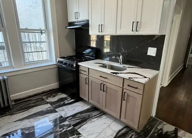 Property at 32 Dayton St Unit C2, Newark, NJ, 07114, 2 beds, 1 bath, [object Object]