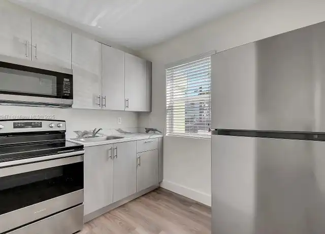 Property at 1710 NW 1st Ct Unit 12, Miami, FL, 33136, 1 bed, 1 bath, [object Object]