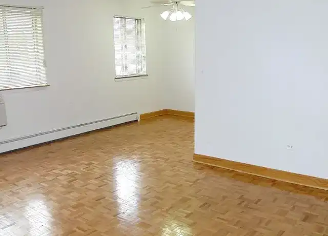Property at 432 W Wellington Ave, Chicago, IL, 60657, 0-1 beds, 1 bath, [object Object]
