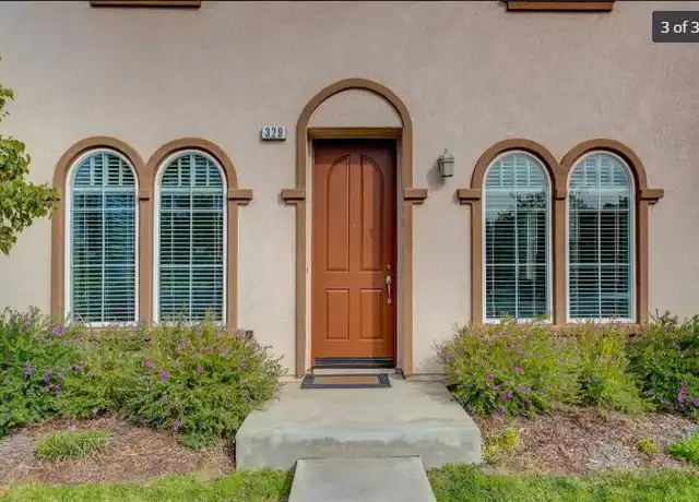Property at 329 Kiawah River Dr Unit Main House, Oxnard, CA, 93036, 4 beds, 2.5 baths, [object Object]