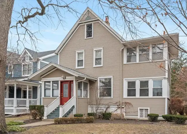 Property at 426 10th St, Wilmette, IL, 60091, 3 beds, 2.5 baths, [object Object]
