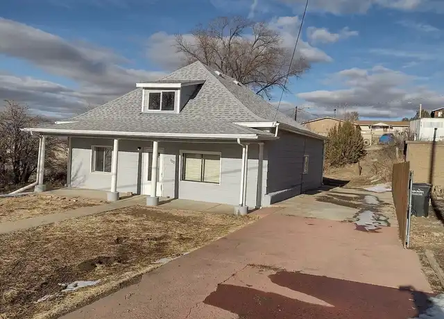 Property at 122 S Gordon St, Trinidad, CO, 81082, 4 beds, 2 baths, [object Object]