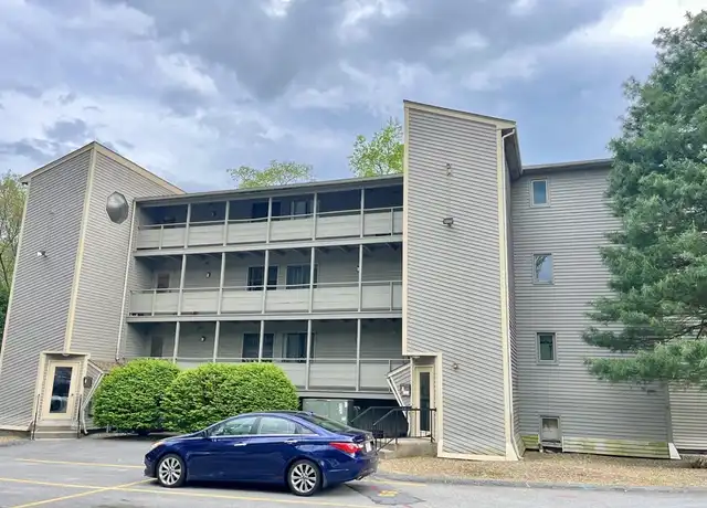 Property at 1201 Grafton St Unit 77, Worcester, MA, 01604, 2 beds, 1 bath, [object Object]