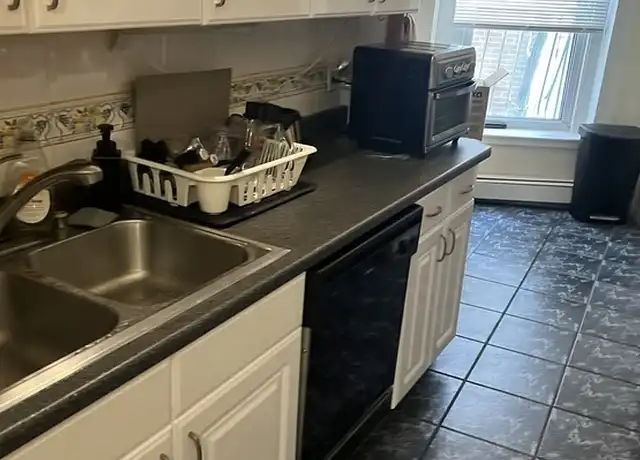 Property at 76 Fairmont St Unit 1, Cambridge, MA, 02139, 2 beds, 1 bath, [object Object]