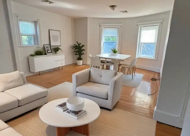 Property at 14 Lyndhurst St Unit 3R, Dorchester, MA, 02124, 2 beds, 1 bath, [object Object]