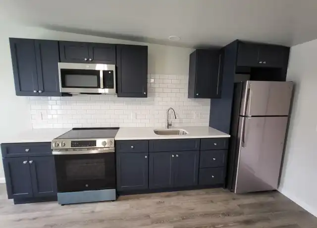 Property at 156 Locust St Apt 4A, Columbia, PA, 17512, 1 bed, 1 bath, [object Object]