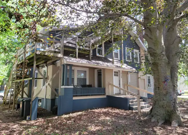 Property at 712 W Illinois St #2, Urbana, IL, 61801, 2 beds, 1 bath, [object Object]