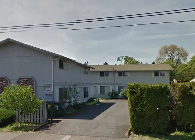 Property at 339 SE 79th Ave, Portland, OR, 97215, 2 beds, 1 bath, [object Object]