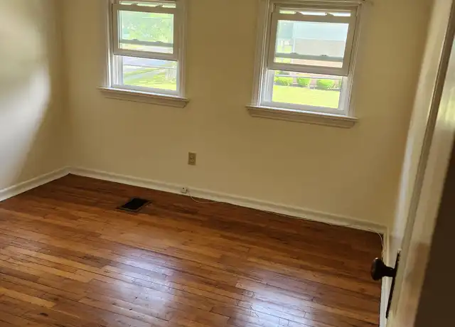 Property at 4426 Greengarden Blvd, Erie, PA, 16509, 3 beds, 2 baths, [object Object]