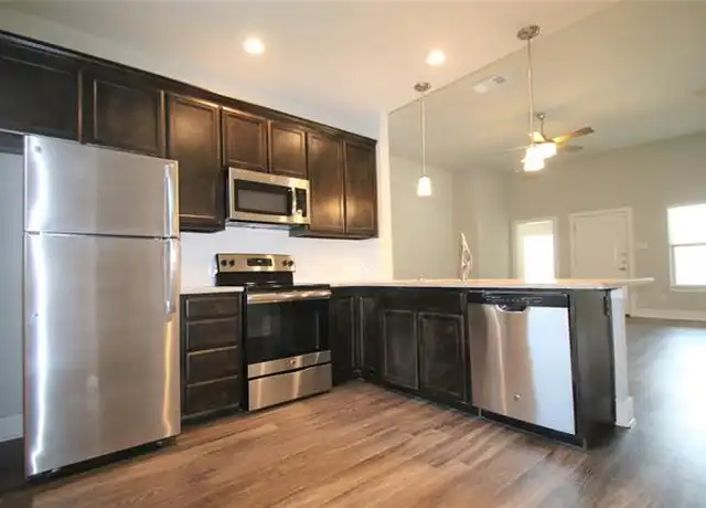 Property at 228 Stewart Bend Ct Unit B, Azle, TX, 76020, 3 beds, 2 baths, [object Object]