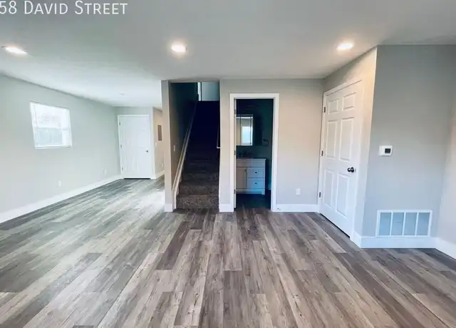 Property at 58 David St, Delaware, OH, 43015, 2 beds, 1 bath, [object Object]