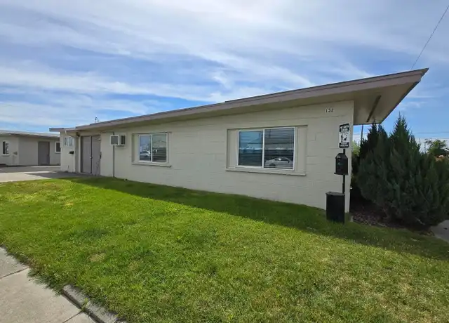 Property at 132 W Shoshone St Unit A, Pasco, WA, 99301, 3 beds, 1 bath, [object Object]
