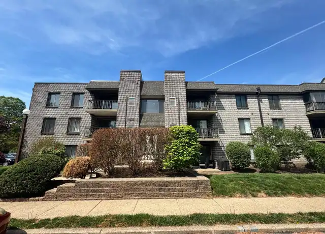 Property at 273 E Village Rd, Southampton, PA, 18966, 2 beds, 2 baths, [object Object]