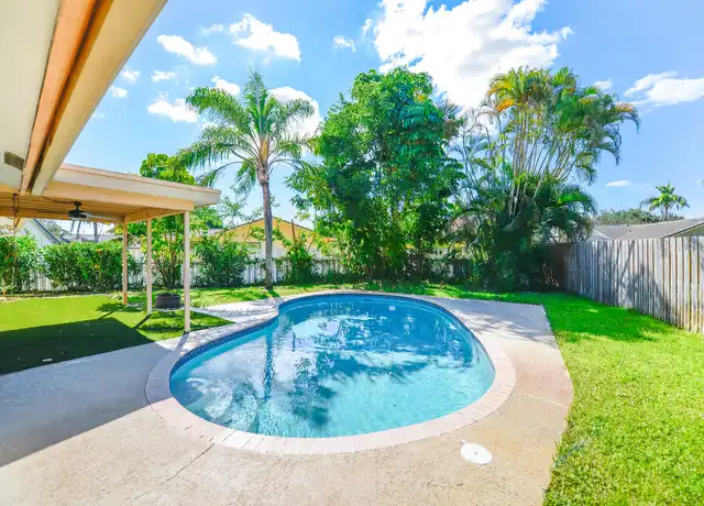Property at 2532 NW 87th Dr Unit 33065, Coral Springs, FL, 33065, 4 beds, 2 baths, [object Object]