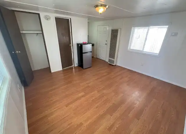 Property at 1303 N College Ave #4, Fort Collins, CO, 80524, 1 bed, 1 bath, [object Object]