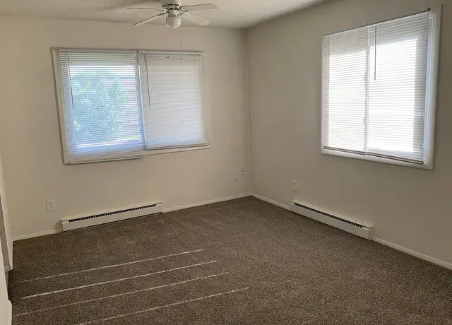 Photo of 560 Diane Ct, Lockport, IL 60441