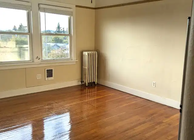 Property at 405 S 2nd St Unit 205, St Helens, OR, 97051, 0 beds, 1 bath, [object Object]